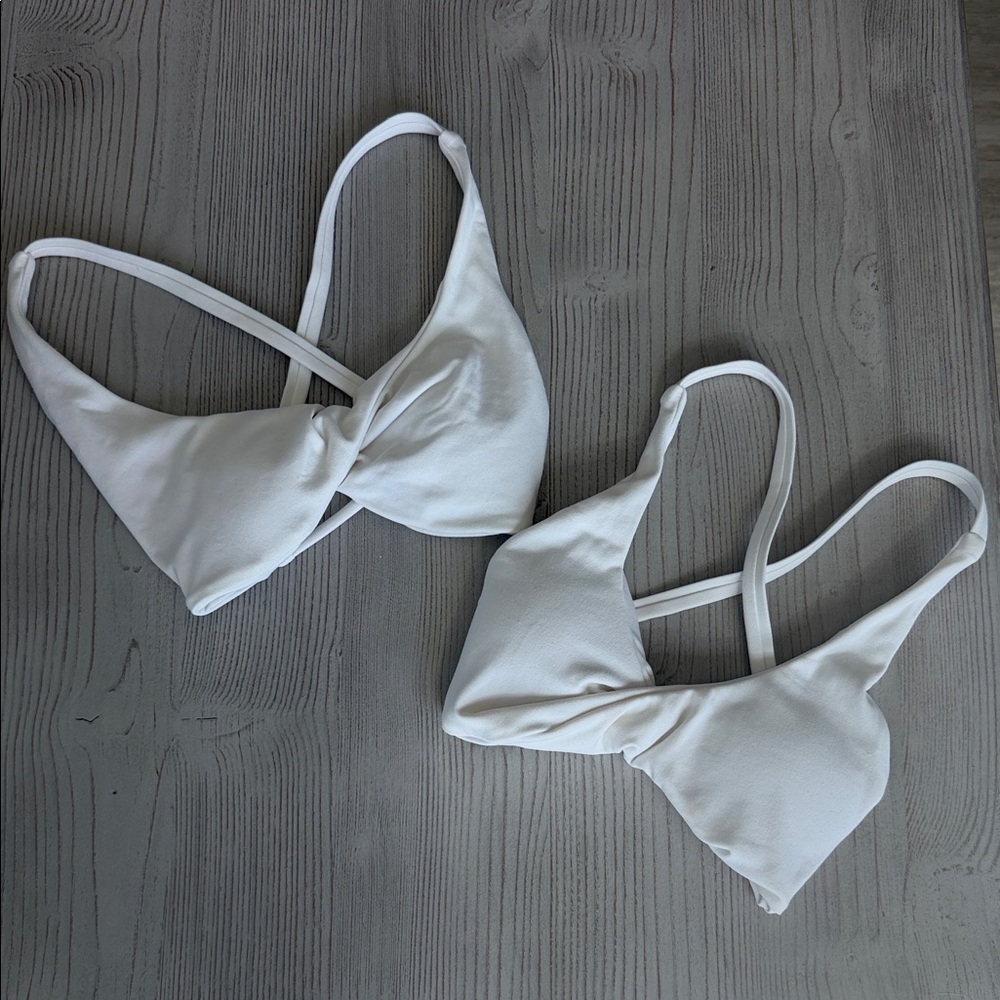 Buffbunny White Twist-Front Sports Bras - Set of 2